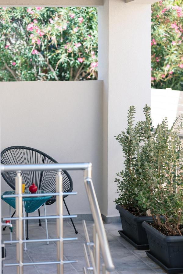 Greek Sky - New Modern Apartment With Shared Pool Tavronitis Exteriér fotografie