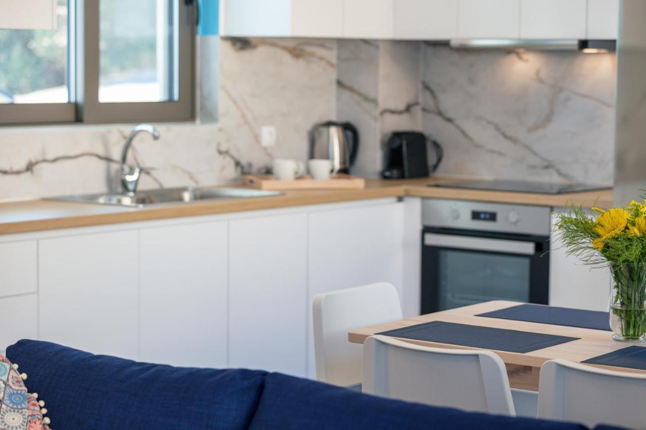 Greek Sky - New Modern Apartment With Shared Pool Tavronitis Exteriér fotografie