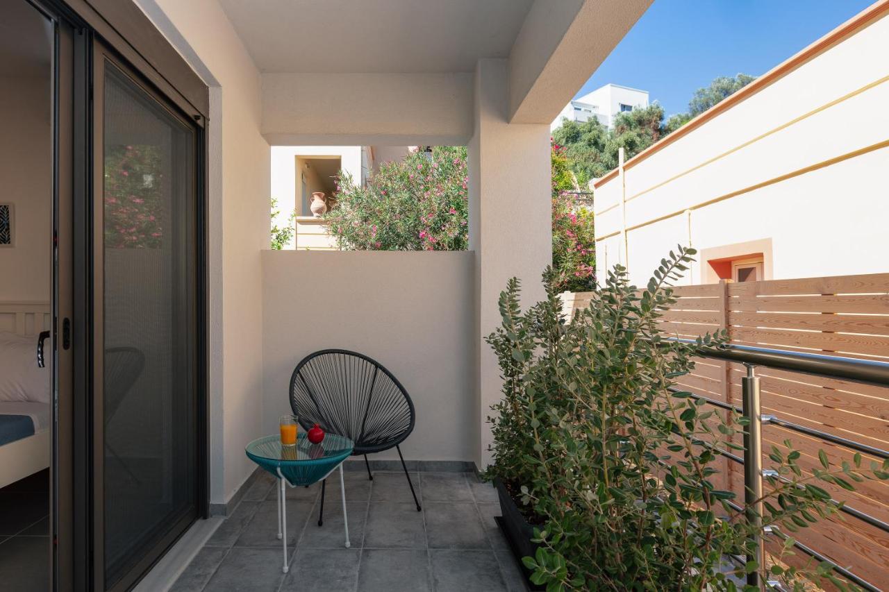 Greek Sky - New Modern Apartment With Shared Pool Tavronitis Exteriér fotografie